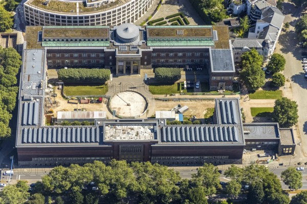 Aerial view, Ehrenhof with art museum and Kunstpalast in the district Pempelfort in Düsseldorf, Rhineland, North Rhine-Westphalia, Germany, DE, Düsseldorf, Europe, aerial view, aerial photography, aerial photography, museum, overview, bird's-eye view, overview