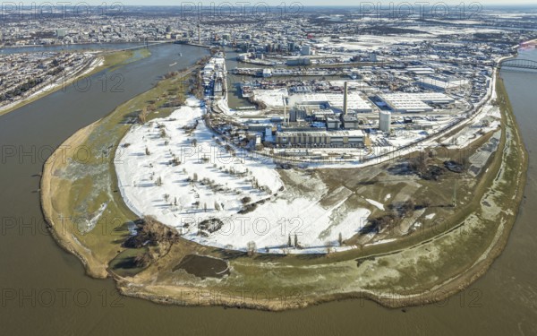 Aerial view, Rhine bend at the harbour, Lausward power station, harbour, Düsseldorf, Rhineland, North Rhine-Westphalia, Germany, inland port, DE, Europe, thermal power station, power station, power station plant, aerial view, aerial photography, aerial photography, snow, overview, bird's-eye view, winter, birds-eyes view, overview