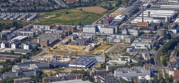 Aerial view, construction site and new building forty549 residential neighbourhood at Hansaallee and Willstätterstrasse in the district Heerdt in Düsseldorf, Rhineland, North Rhine-Westphalia, Germany, construction work, construction area, building site, building plots, construction project, construction site, DE, Düsseldorf, Europe, property tax, real estate, aerial view, aerial photography, aerial photography, new construction, overview, bird's-eye view, residential area, residential area, residential buildings, residential quality, residential neighbourhood, housing estate, birds-eyes view, overview