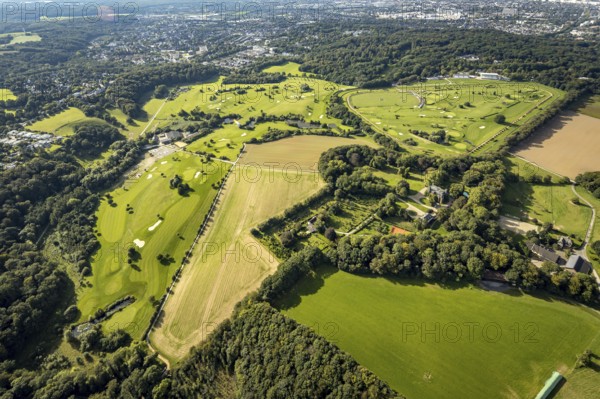 Aerial view, golf course Düsseldorf-Grafenberg in the district Ludenberg in Düsseldorf, Rhineland, North Rhine-Westphalia, Germany, DE, Düsseldorf, Europe, golf, golf course, golf club, golf course, golf meadow, aerial view, aerial photography, aerial photography, sports, overview, birds-eyes view, overview