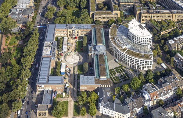 Aerial view, art palace and semicircular building of the Ministry of the Environment of North Rhine-Westphalia in the district Pempelfort in Düsseldorf, Rhineland, North Rhine-Westphalia, Germany, authority, DE, Düsseldorf, Europe, culture, art, aerial view, aerial photography, aerial photography, overview, bird's-eye view, overview