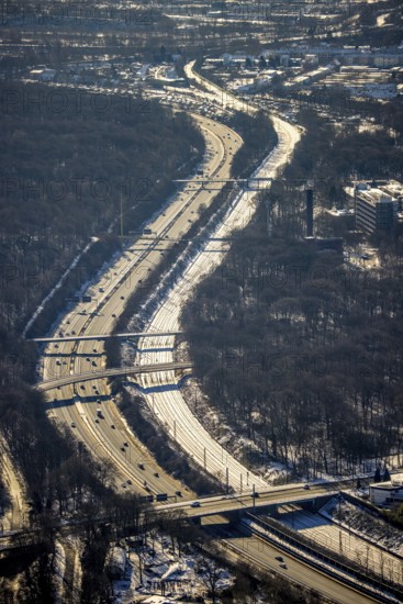 Aerial view, bridges over the A3 motorway, Duissern, Duisburg, Ruhr area, North Rhine-Westphalia, Germany, motorway, bridge, DE, Europe, pedestrian bridge, aerial view, aerial photography, aerial photography, snow, overview, bird's eye view, winter, birds-eyes view, cleared roads, overview