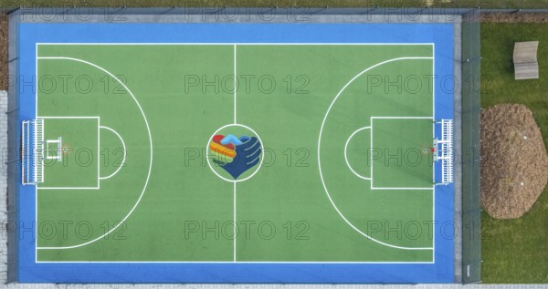Aerial view, new building Manus, Manuel Neuer Kids Foundation, children and youth centre with football pitch Johannesstraße, Bottrop, Ruhr area, North Rhine-Westphalia, Germany, DE, Europe, shapes and colours, aerial view, aerial photography, aerial photography, overview, bird's eye view, birds-eyes view, overview