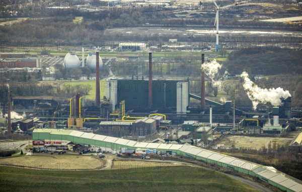 Aerial photo, alpincenter Bottrop, Prosperstraße slag heap, ArcelorMittal Bottrop, Bottrop, Ruhr area, North Rhine-Westphalia, Germany, slag heap, DE, Europe, leisure facility, leisure activities, leisure park, slag heap, slag heap landscape, aerial photograph, aerial photography, aerial photography, sight, ski hall, overview, bird's-eye view, winter sports facility, colliery, birds-eyes view, overview