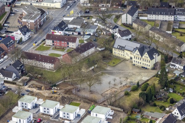 Aerial view, secondary school Welheim - secondary location, Blankenstraße, Bottrop, Ruhr area, North Rhine-Westphalia, Germany, construction work, construction area, construction site, building plots, construction site, education, educational institution, DE, Europe, secondary school, teaching institute, aerial view, aerial photography, aerial photography, school, overview, bird's eye view, birds-eyes view, overview