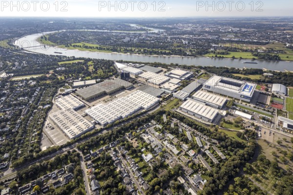 Aerial view, At the river Rhine the fair Düsseldorf with the Bundesliga stadium MERKUR SPIEL-ARENA in the district Stockum in Düsseldorf, Rhineland, North Rhine-Westphalia, Germany, Arena, Arena-Sportpark, Bundesliga stadium, DE, Düsseldorf, Europe, football pitch, football stadium, aerial view, aerial photography, aerial photography, fairgrounds, fairgrounds on the Rhine, sports, sports facilities, sports field, sports facility, stadium, overview, events, venue, event location, bird's eye view, birds-eyes view, overview
