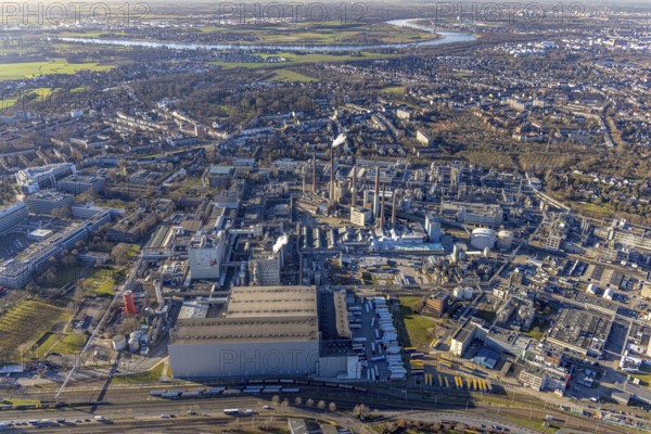 Aerial view, factory premises of Henkel AG in the Holthausen district of Düsseldorf, Rhineland, North Rhine-Westphalia, Germany, DE, Düsseldorf, Europe, commercial enterprises, commercial area, commercial area, commercial location, commercial use, industrial area, industrial building, industrial location, aerial photograph, aerial photography, aerial photography, overview, bird's-eye view, overview
