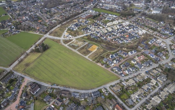 Aerial view, local view Kirchhellen Hackfurthstraße, Bottrop-Kirchhellen, Ruhr area, North Rhine-Westphalia, Germany, DE, Europe, property tax, real estate, aerial view, aerial photography, aerial photography, local view, townscape, urban area, overview, bird's-eye view, residential area, living and life, residential area, residential buildings, residential quality, residential neighbourhood, housing estate, birds-eyes view, overview