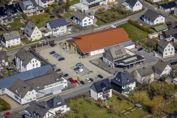Aerial view, Netto supermarket, Eselskamp, Action SchnäppchenMarkt, Altenbürener Straße, Brilon, Sauerland, North Rhine-Westphalia, Germany, DE, shopping markets, shopping centre, Europe, aerial view, aerial photography, aerial photography, local supply centre, supermarket, overview, bird's-eye view, overview