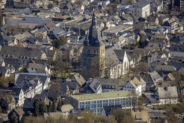 Aerial view, renovation of the catholic parish church of St Peter and St Andrew, Brilon, Sauerland, North Rhine-Westphalia, Germany, place of worship, construction work, construction project, construction site, DE, Europe, religious community, place of worship, green trees, Hochsauerlandkreis, church, parish, denomination, aerial view, aerial photography, aerial photography, Propst-Meyer-Straße, religion, renovation, refurbishment, overview, cladding, bird's eye view, birds-eyes view, overview