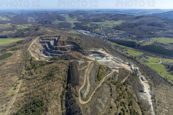 Aerial view, Bilstein Quarry, West German Greywacke Union, stone circle and viewpoint, Brilon, Sauerland, North Rhine-Westphalia, Germany, Bergisch-Westerwälder Hartsteinwerke, Bilsteinhalde, DE, Europe, distant view, Hochsauerlandkreis, aerial view, aerial photography, aerial photography, quarry, overview, bird's-eye view, branch office of Basalt AG, birds-eyes view, overview