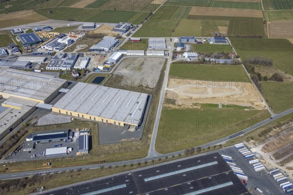 Aerial view, Hinterm Gallberg industrial estate, Oventrop factory premises, Brilon, Sauerland, North Rhine-Westphalia, Germany, brownfield, DE, Europe, distant view, commercial enterprises, commercial area, commercial site, commercial use, industrial area, industrial site, aerial photograph, aerial photography, aerial photography, overview, bird's-eye view, meadows and fields, birds-eyes view, overview