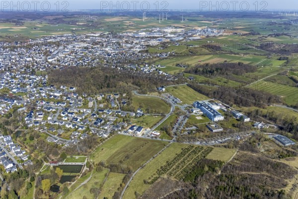 Aerial view, local view, Maria-Hilf Municipal Hospital, Egger Holzwerkstoffe Brilon, Brilon, Sauerland, North Rhine-Westphalia, Germany, DE, Europe, property tax, real estate, spa gardens, aerial view, aerial photography, aerial photography, overview, bird's-eye view, living and life, residential buildings, birds-eyes view, overview