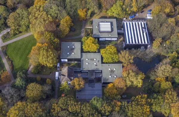 Aerial view, Josef Albers Museum Quadrat im Stadtgarten im Stadtteil Süd-West in Bottrop, Ruhr area, North Rhine-Westphalia, Germany, Bottrop, DE, Europe, aerial view, aerial photography, aerial photography, museum, overview, bird's eye view, birds-eyes view, overview