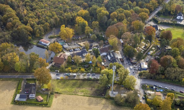 Aerial view, Grafenmühle gastronomy with Woodpeckers Roadhouse in the district Kirchhellen-Süd in Bottrop, Ruhr area, North Rhine-Westphalia, Germany, beer garden, biker meeting place, Bottrop, DE, Europe, inn, gastronomy, aerial view, aerial photography, aerial photography, restaurant, overview, bird's-eye view, overview, motorbike meeting place