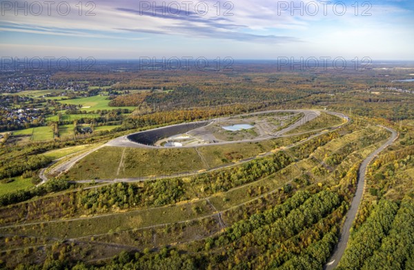 Aerial view, Haniel spoil tip and autumn forest in the Fuhlenbrock district of Bottrop, Ruhr area, North Rhine-Westphalia, Germany, spoil tip, Bottrop, DE, Europe, distant view, spoil tip, aerial view, aerial photography, aerial photography, overview, bird's-eye view, overview