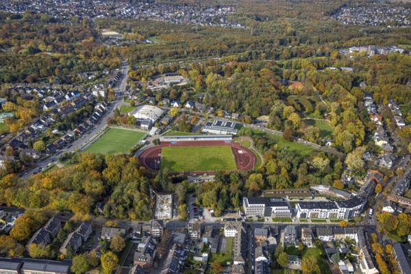 Aerial view, Jahnstadion with Dieter-Renz-Halle and indoor swimming pool in the sports park in the south-west district of Bottrop, Ruhr area, North Rhine-Westphalia, Germany, Bottrop, DE, Europe, football pitch, football stadium, athletics stadium, aerial view, aerial photography, aerial photography, sports, sports facilities, sports hall, sports field, sports facility, overview, bird's eye view, bird's eye view, overview