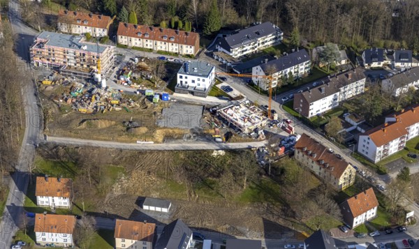 Aerial view, construction site and new construction of a multi-family housing estate in the residential area Zum Müggenberg, Neheim, Arnsberg, Sauerland, North Rhine-Westphalia, Germany, construction work, construction area, building site, building plots, construction project, construction site, DE, Europe, property tax, real estate, aerial view, aerial photography, aerial photography, new construction, overview, bird's eye view, residential complex, living and living, residential area, residential buildings, residential quality, residential neighbourhood, residential estate, birds-eyes view, overview