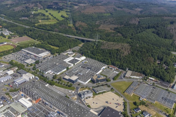 Aerial view, industrial area Westring, META-Regalbau, company premises Fritz Streiter, Bruchhausen, Arnsberg, Sauerland, North Rhine-Westphalia, Germany, DE, Europe, commercial enterprises, commercial area, commercial location, commercial use, Hochsauerlandkreis, industrial area, industrial location, Interprint GmbH, aerial photograph, aerial photography, aerial photography, META-Regalbau GmbH, overview, bird's-eye view, birds-eyes view, overview