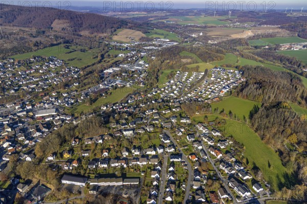 Aerial view, Community primary school St. Johannes Balve with view to the north in Balve, Sauerland, North Rhine-Westphalia, Germany, Balve, education, educational institution, DE, Europe, primary school, property tax, real estate, teaching institute, aerial view, aerial photography, aerial photography, school, overview, bird's-eye view, residential area, living and living, residential area, residential buildings, residential quality, residential neighbourhood, housing estate, birds-eyes view, overview