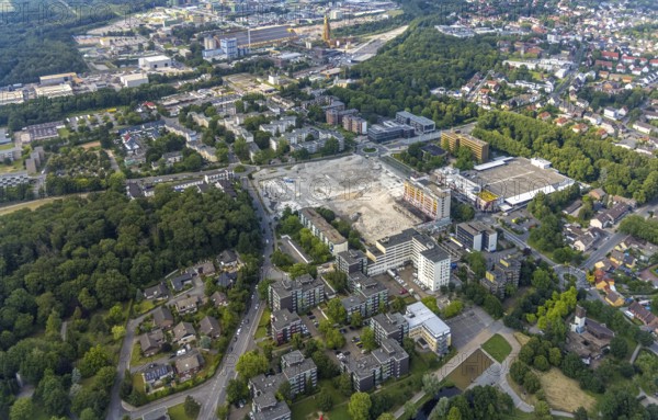 Aerial view of the wasteland of the former town hall centre Bergkamen, development of the former Turmarkaden area in Bergkamen, Bergkamen mittendrin, Weddinghofen, Bergkamen, Ruhr area, North Rhine-Westphalia, Germany, DE, Europe, aerial view, birds-eyes view, aerial photograph, aerial photography, aerial photography, overview, bird's eye view