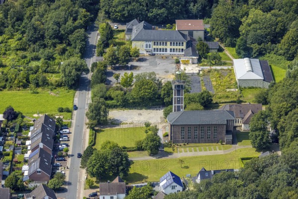 Aerial view, Evang. Martin Luther Church and conversion of the former castle school for new Jahn School in Oberaden, Bergkamen, Ruhr area, North Rhine-Westphalia, Germany, place of worship, education, educational institution, DE, Europe, religious community, place of worship, holy place, church, parish, denomination, educational institute, aerial view, aerial photography, aerial photography, religion, religious site, school, overview, bird's eye view, birds-eyes view, overview