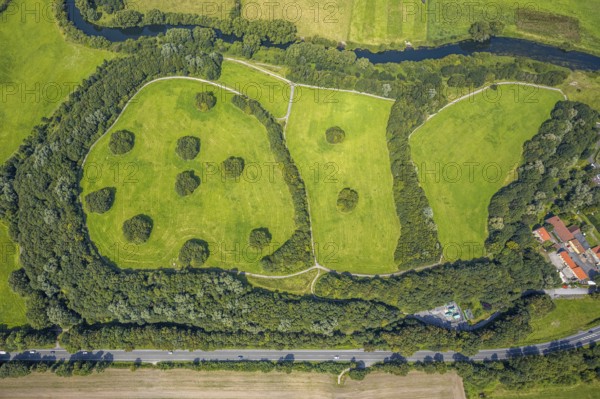 Aerial view, Former landfill site at the river Lippe and wooded area at Westenhellweg in Rünthe, Bergkamen, Ruhr area, North Rhine-Westphalia, Germany, DE, Europe, Shapes and colours, Green trees, Aerial view, Aerial photography, Aerial photography, Overview, Bird's-eye view, Wooded area, Wooded area, birds-eyes view, overview