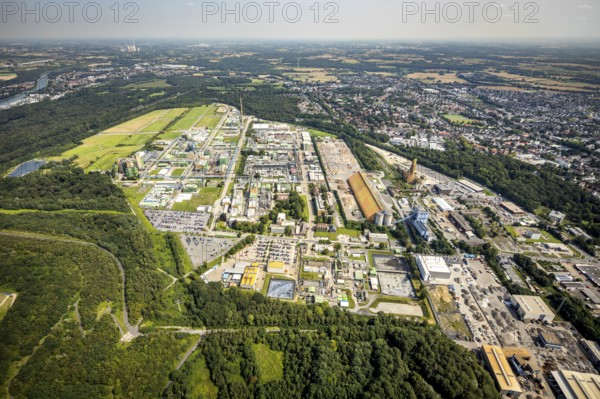 Aerial view, Bayer AG chemical plant site in Bergkamen, Ruhr area, North Rhine-Westphalia, Germany, Bergkamen, DE, Europe, commercial enterprises, commercial area, commercial park, commercial site, commercial use, industrial area, industrial building, industrial site, aerial photograph, aerial photography, aerial photography, recycling centre, overview, Umweltkontor Bergkamen, bird's-eye view, birds-eyes view, overview