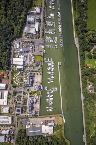 Aerial view, Yacht harbour Marina Rünthe in Bergkamen, Ruhr area, North Rhine-Westphalia, Germany, Bergkamen, inland navigation, DE, Datteln-Hamm canal, Europe, aerial view, aerial photography, aerial photography, motor boats, overview, bird's eye view, yachts, marina, birds-eyes view, overview
