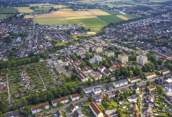 Aerial view of the AWO retirement home Hermann-Görlitz-Seniorenzentrum, Bergkamen, Ruhr area, North Rhine-Westphalia, Germany, DE, Europe, aerial photo, birds-eyes view, aerial photography, aerial photography, overview, bird's eye view, retirement home, nursing home, retirement residence