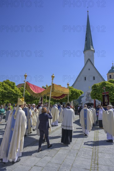 Procession on 1 May to the Chapel of Mercy, Altötting, Bavaria, Germany