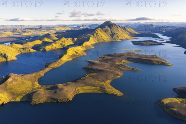 Lake Langisjor in the Icelandic highlands, Vatnajökull National Park, Iceland