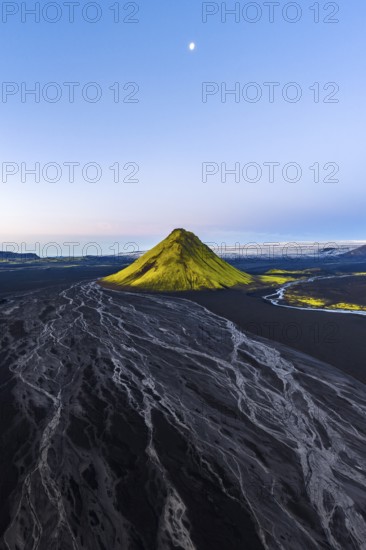Moss-covered mountain Mælifell, Maelifell, behind glacier Myrdalsjökull, Icelandic Highlands, Iceland