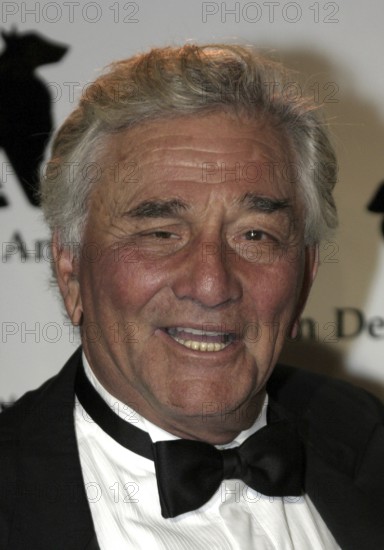 Peter Falk at the the 2nd Annual Guardian IDA Awards fundraiser held at Paramount Studios in Hollywood, USA on October 30, 2004, Hollywood, CA, USA, Los Angeles, California, USA