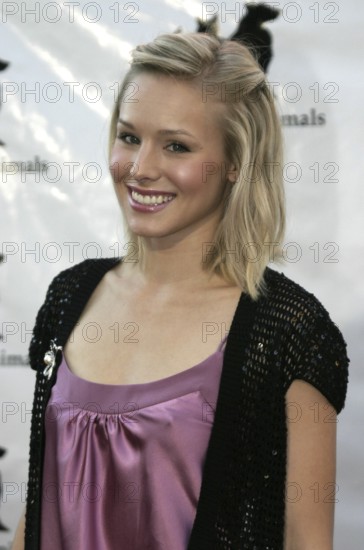 Kristen Bell at the the 2nd Annual Guardian IDA Awards fundraiser held at Paramount Studios in Hollywood, USA on October 30, 2004, Hollywood, CA, USA, Los Angeles, California, USA