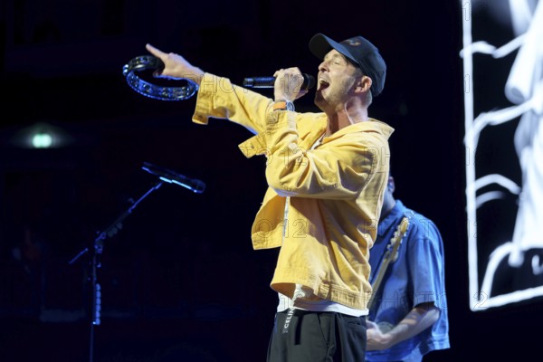 Ryan Tedder, singer of OneRepublic live on Escape to Europe 2025 Tour at the Berlin Uber Arena on 02.10.2025