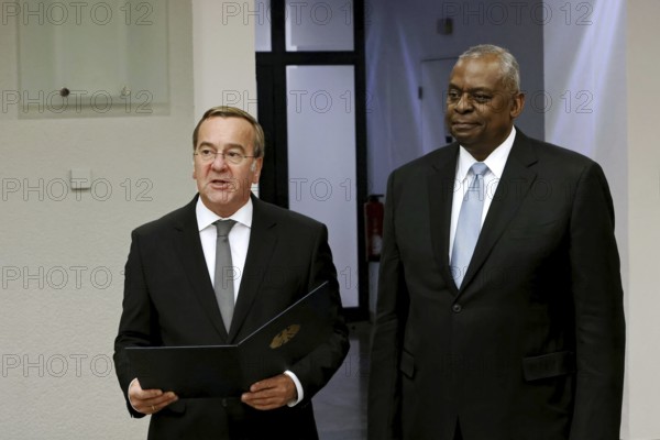 Federal Minister of Defence Boris Pistorius with Lloyd James Austin III Former United States Secretary of Defence 2021 to 2025 - Award of the Order of Merit of the Federal Republic of Germany to Lloyd James Austin III in recognition of his personal commitment to strengthening German-American friendship and bilateral defence and military policy cooperation at the Federal Ministry of Defence, Berlin, 01.10.25