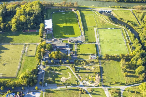 Aerial view, Sportzemtrum Ost Hammer SpVg 03/04 e.V., training games and shadows cast by the evening sun, centre, Hamm, Ruhr area, North Rhine-Westphalia, Germany, DE, Europe, football, football pitch, football stadium, aerial view, aerial photography, aerial photography, sports, sports facility, sports field, overview, bird's-eye view, overview