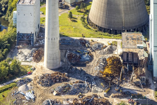 Aerial view, RWE Generation SE Gersteinwerk power plant, detail shot with demolition, Bockum-Hövel, Hamm, Ruhr area, North Rhine-Westphalia, Germany, construction work, construction area, construction site, building site, construction project, construction site, DE, E-Werk, Europe, power plant, aerial view, aerial photography, aerial photography, chimney, tower, overview, bird's-eye view, overview
