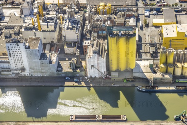 Aerial view, harbour area, Brökelmann und Co. oil mill in the harbour at the Datteln-Hamm canal, Bockum-Hövel, Hamm, Ruhr area, North Rhine-Westphalia, Germany, DE, Europe, commercial enterprise, commercial area, commercial area, commercial property, commercial site, commercial use, harbour, harbour area, industrial area, industrial site, aerial view, aerial photography, aerial photography, overview, bird's-eye view, overview