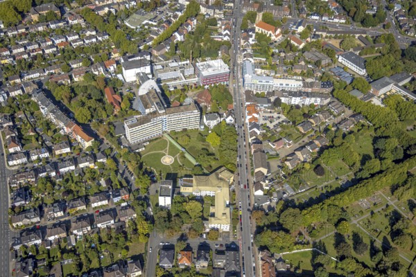 Aerial view, Johanniter-Kliniken Hamm Evangelisches Krankenhaus Hamm, Seniorencampus Baustelle mit Neubau an der Werler Straße Ecke Blumenstraße, Mitte, Hamm, Ruhr Area, North Rhine-Westphalia, Deutschland, Altenheim, Altenwohnheim, Altersheim, Bauarbeiten, Baugebiet, Baugelände, Baugrundstücke, Baumaßnahme, Bauprojekt, Baustelle, Betreuung und Pflege, DE, Europa, healthcare, hospital, heliport, clinic, hospital, hospital, aerial photography, aerial photography, medical facility, medical aid, new building, care facility, retirement home, retirement residence, retirement home, retirement centre, overview, bird's-eye view, overview, medical care