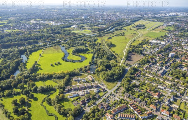Aerial view, experience space, Hamm-Lippewiesen airfield, Lippe floodplain and river meander, Schlossmühle Heessen and Schlossstraße development area, view of the city, Heessen district, Hamm, Ruhr area, North Rhine-Westphalia, Germany, DE, Europe, property tax, real estate, aerial view, aerial photography, aerial photography, overview, bird's eye view, residential area, living and life, residential area, quality of life, residential neighbourhood, housing estate, residential district, bird's eye view, overview