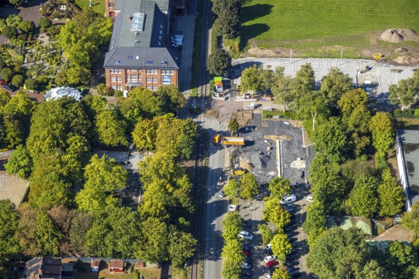 Aerial photo, construction site entrance area Maximilianpark, Uentrop, Hamm, Ruhr area, North Rhine-Westphalia, Germany, construction work, construction area, construction site, building plots, construction project, construction site, education, educational institution, DE, Europe, grammar school, teaching institute, aerial photo, aerial photography, aerial photography, new building, school, overview, conversion, bird's-eye view, Werner-Figgen-Weg, bird's-eye view, overview