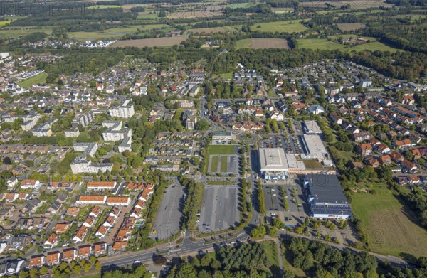 Aerial view, Ostwennemarstraße shopping centre, car parks, Uentrop, Hamm, Ruhr area, North Rhine-Westphalia, Germany, DE, shopping, shopping centre, shopping markets, shopping square, shopping centre, Europe, aerial view, aerial photography, aerial photography, local supply centre, shopping centre, supermarket, overview, bird's-eye view, overview