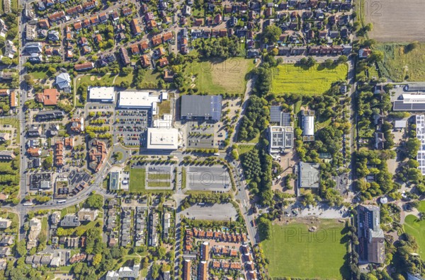 Aerial view, Freiherr-vom-Stein-Gymnasium Hamm with construction site and meadow area, entrance area Maximilianpark, Uentrop, Hamm, Ruhr area, North Rhine-Westphalia, Germany, construction work, construction area, construction site, building plots, construction project, construction site, education, educational institution, DE, Europe, grammar school, teaching institute, aerial view, aerial photography, aerial photography, school, overview, reconstruction, bird's eye view, Werner-Figgen-Weg, birds-eyes view, overview