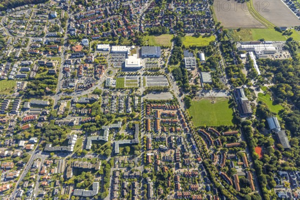 Aerial view, Freiherr-vom-Stein-Gymnasium Hamm with construction site and meadow area, entrance area Maximilianpark, Uentrop, Hamm, Ruhr area, North Rhine-Westphalia, Germany, construction work, construction area, construction site, building plots, construction project, construction site, education, educational institution, DE, Europe, grammar school, teaching institute, aerial view, aerial photography, aerial photography, school, overview, reconstruction, bird's eye view, Werner-Figgen-Weg, birds-eyes view, overview