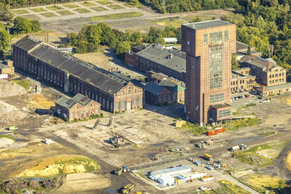 Aerial photo, CreativRevier Hamm, former Ost Heinrich Robert mine with hammerhead tower, Pelkum district, Hamm, Ruhr area, North Rhine-Westphalia, Germany, mine, CreativRevier Heinrich Robert, CreativRevier Heinrich Robert GmbH, DE, Europe, aerial photo, aerial photography, aerial photography, tower, overview, bird's eye view, colliery, birds-eyes view, overview