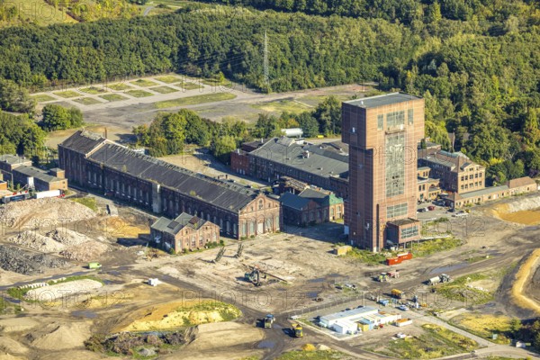 Aerial photo, CreativRevier Hamm, former Ost Heinrich Robert mine with hammerhead tower, Pelkum district, Hamm, Ruhr area, North Rhine-Westphalia, Germany, mine, CreativRevier Heinrich Robert, CreativRevier Heinrich Robert GmbH, DE, Europe, aerial photo, aerial photography, aerial photography, tower, overview, bird's eye view, colliery, birds-eyes view, overview