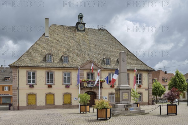 Town Hall, Hotel de Ville, Neuf-Brisach, Departement Haut-Rhin, Alsace, France