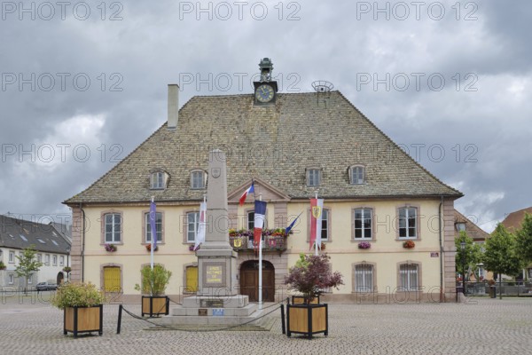 Town Hall, Hotel de Ville, Neuf-Brisach, Departement Haut-Rhin, Alsace, France